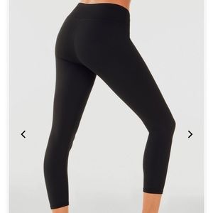 Fabletics Mid Rise Powerhold Capri Leggings